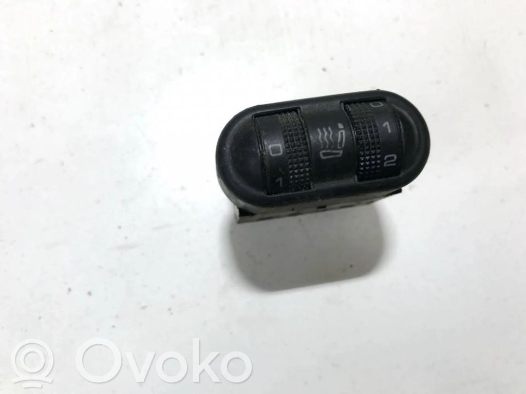 Schalter Sitzheizung   7M0963563B,95VW19K314ABW,7M0963563B,95VW19K314ABW
