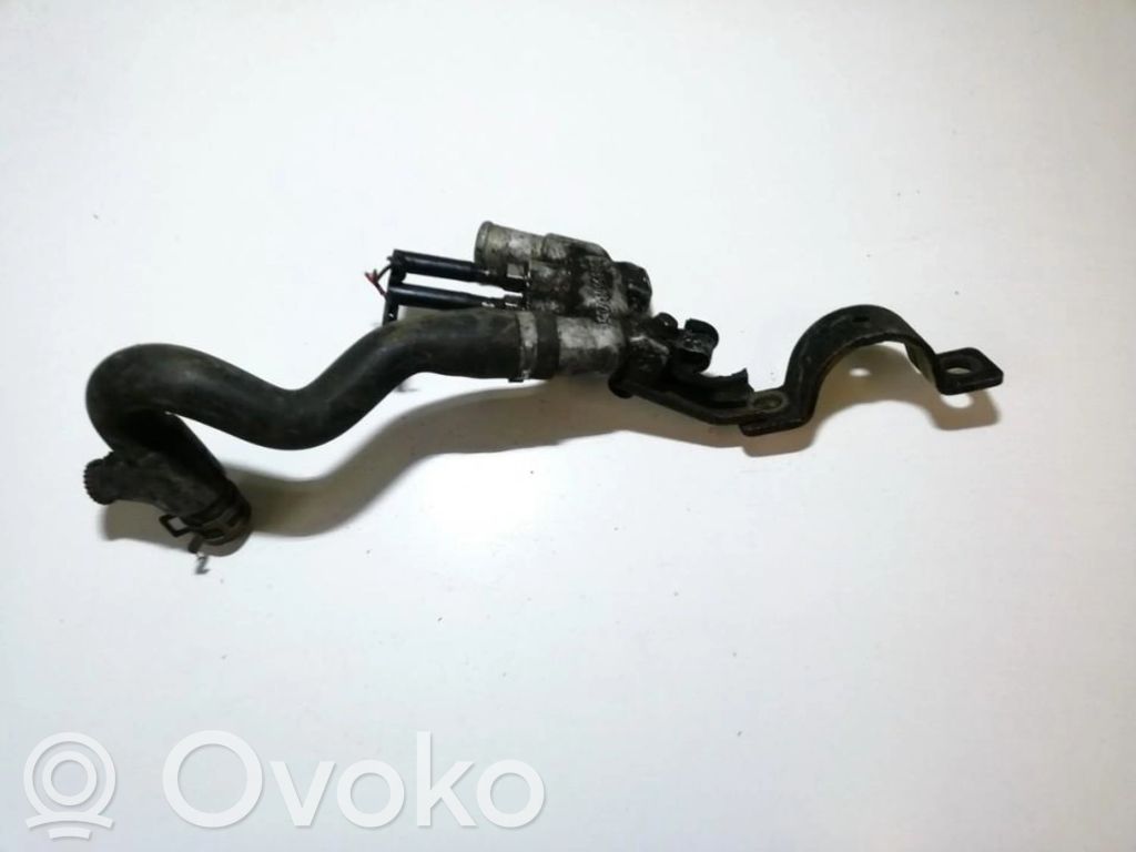 Volvo S40, V40 Tubo flessibile del liquido di raffreddamento del motore
