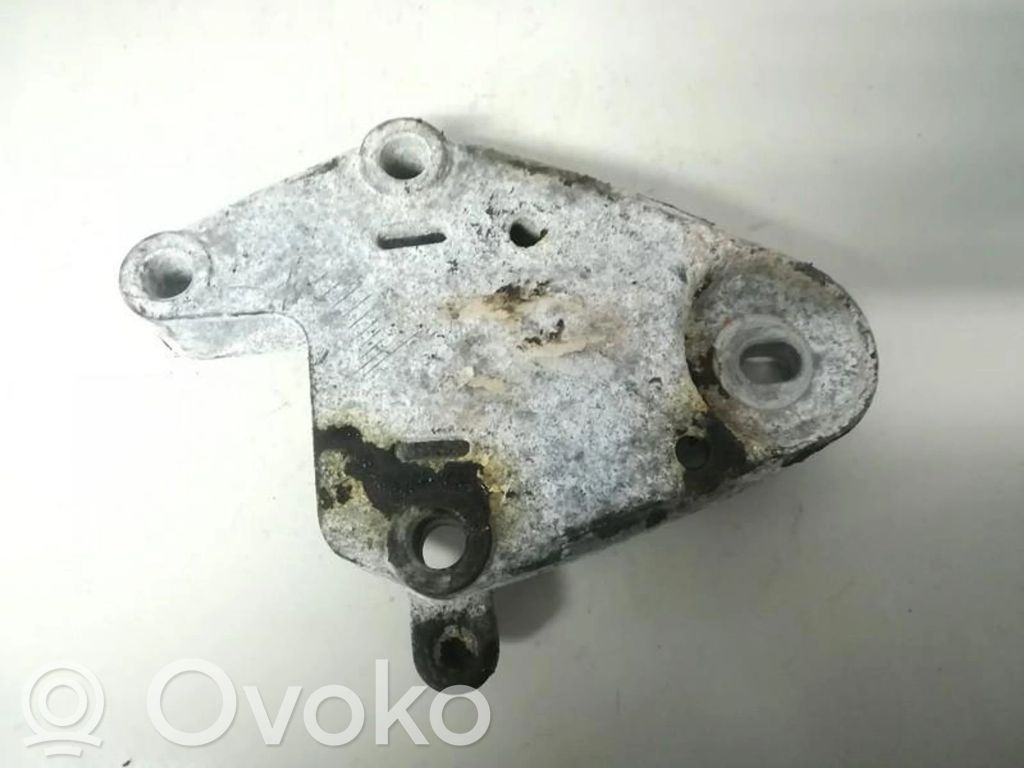 Renault Laguna I Łapa / Mocowanie silnika 