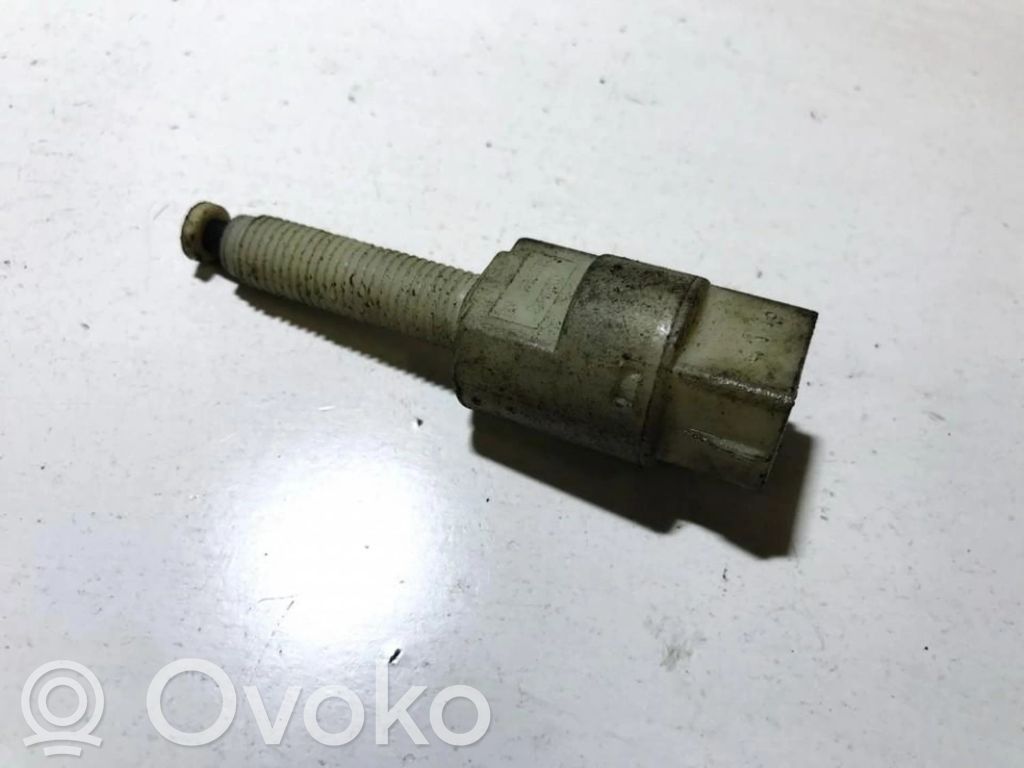 Interruptor sensor del pedal de freno   4A0945515A,4A0945515A