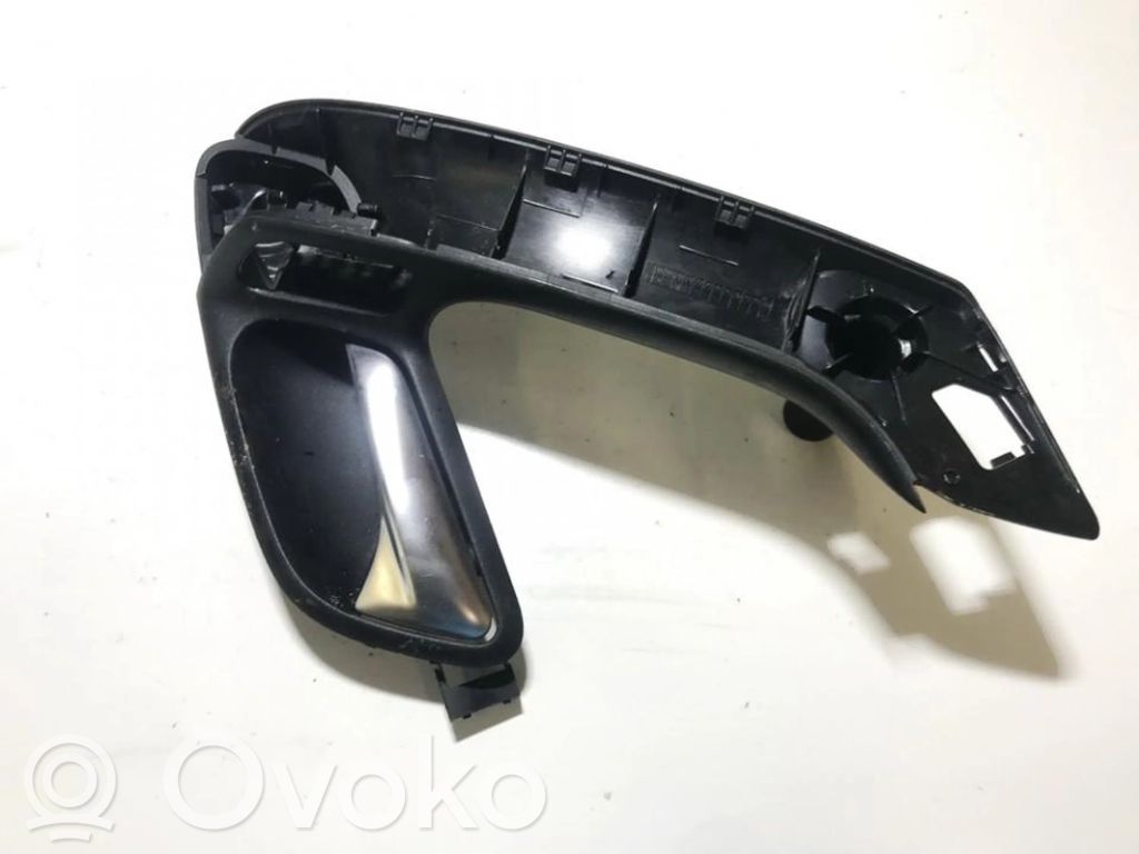Volkswagen Cross Polo Manecilla interna puerta trasera