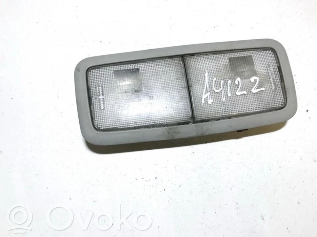 Toyota Avensis T270 Illuminazione sedili posteriori