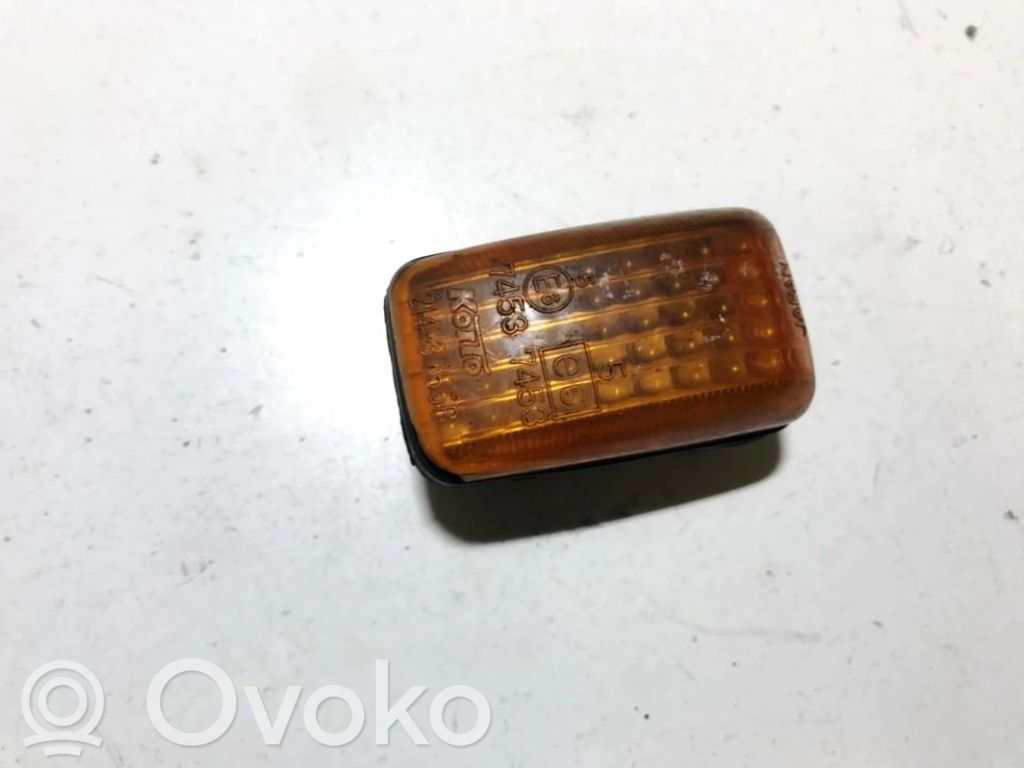 Mitsubishi Colt Semnalizator bară față 