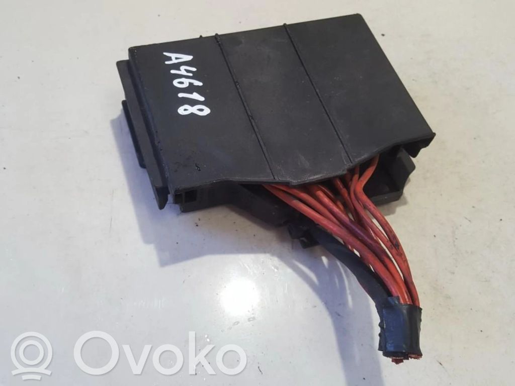 Opel Meriva A Set scatola dei fusibili 
