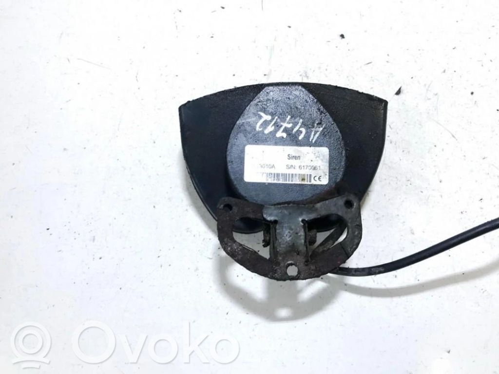 Toyota Avensis T250 Clacson