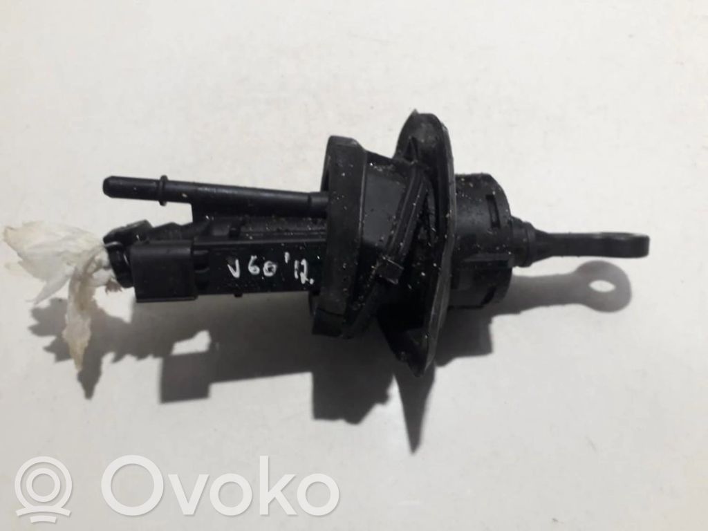Volvo V60 Kytkimen pääsylinteri 
