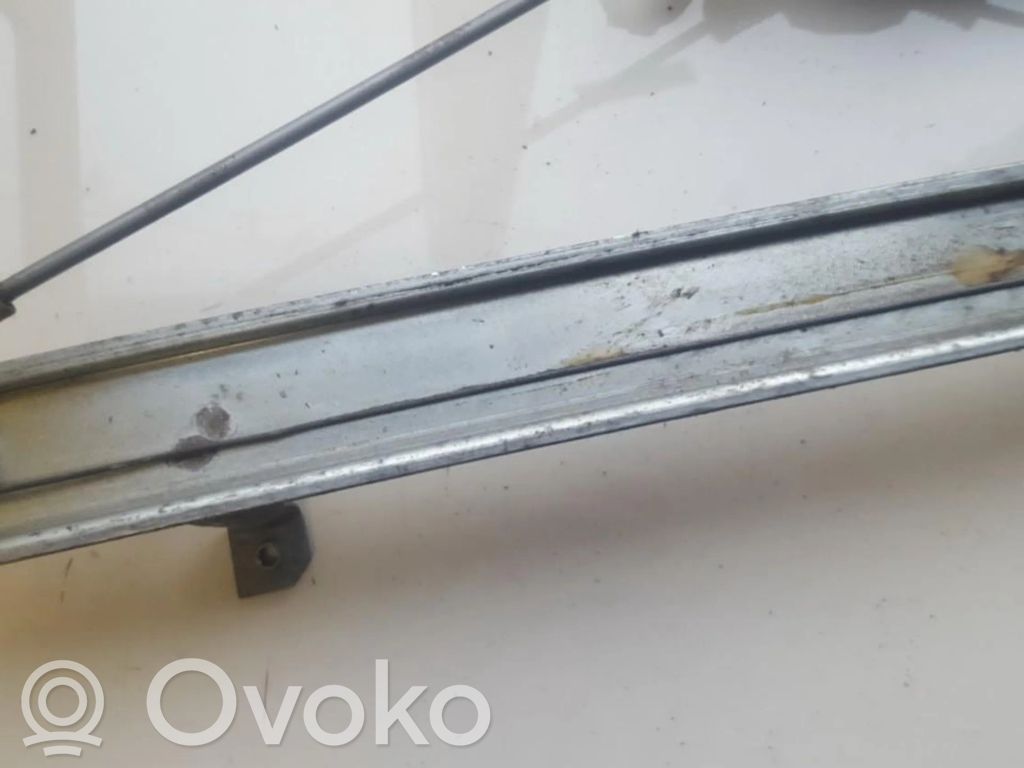 Mitsubishi Galant Alzacristalli del portellone scorrevole con motorino 