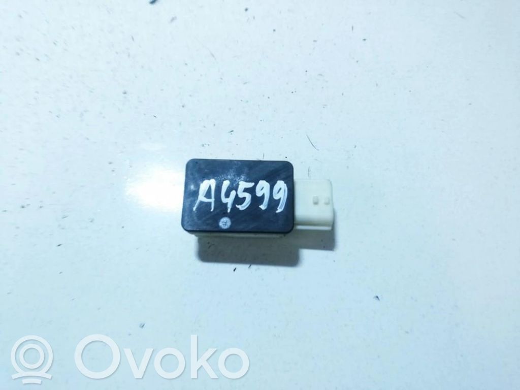 Czujnik uderzenia Airbag   988800002R,10239CS465118AD,10239CS465118AD,988800002R