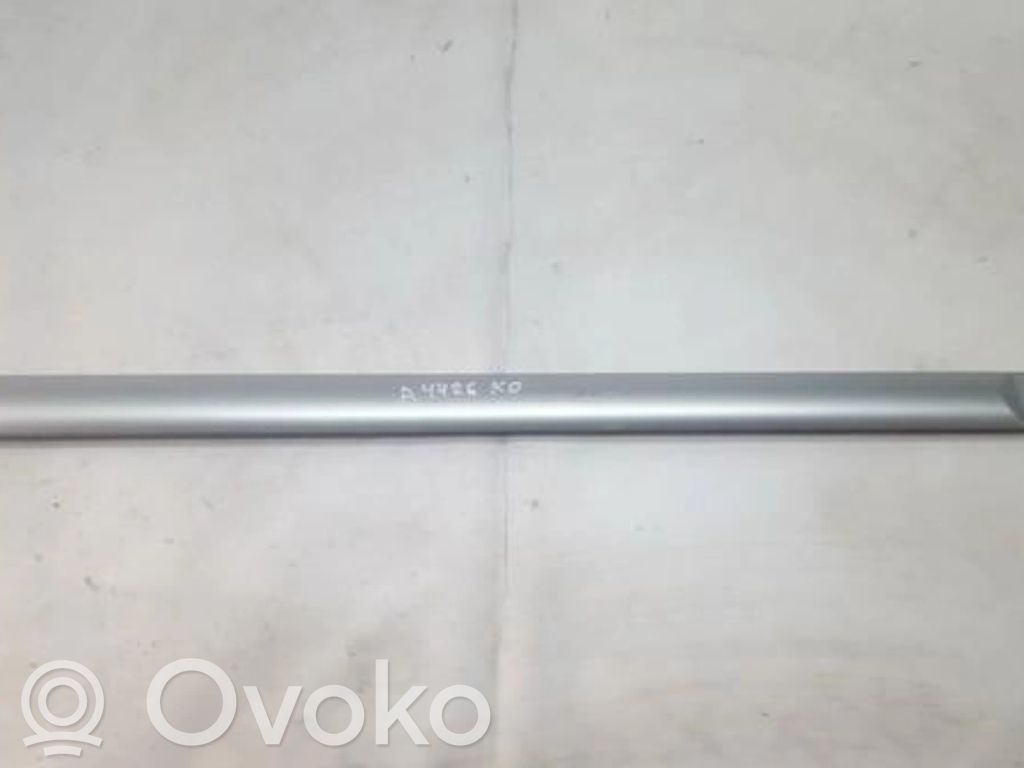 Opel Vectra B Listwa drzwi tylnych 