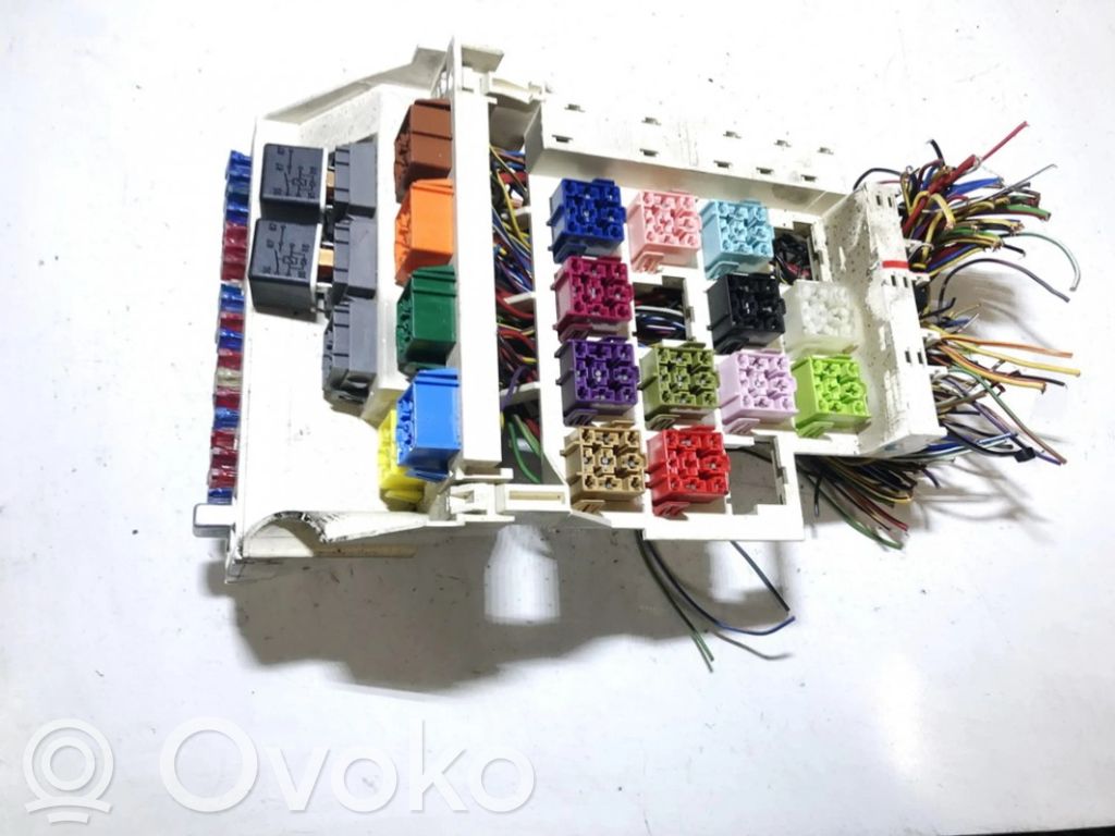 Volvo S70  V70  V70 XC Set cutie siguranțe 