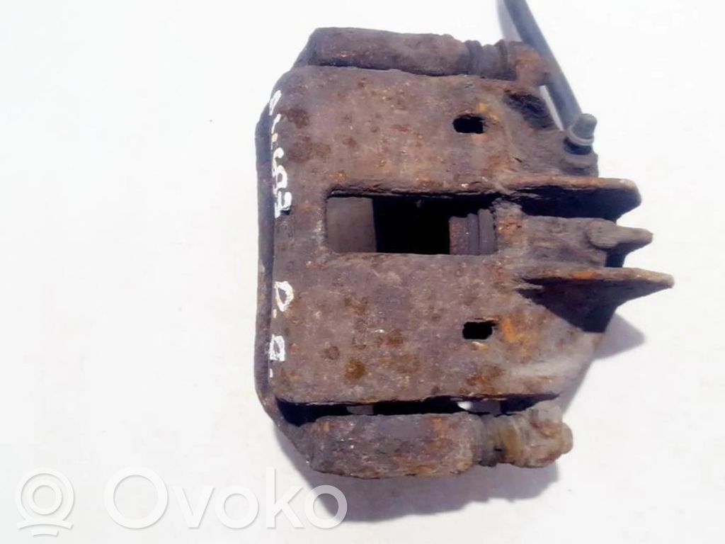 Caliper de freno delantero