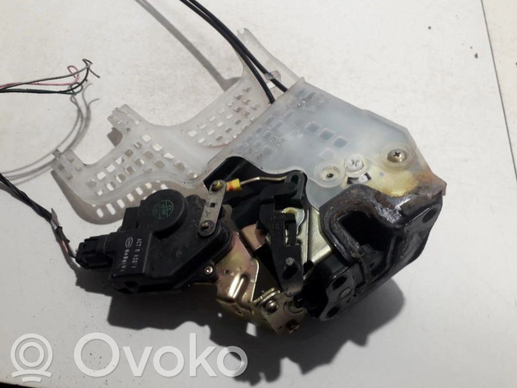 Hyundai Tucson JM Zamek drzwi tylnych 