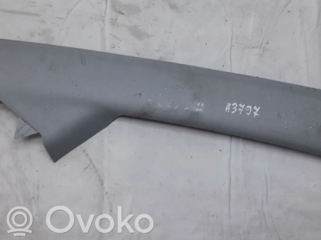Mazda 5 Kita salono detalė 