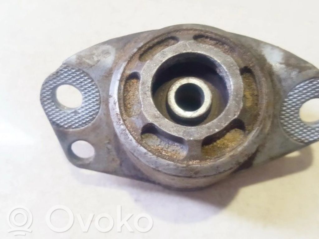 Volkswagen Polo Supporto di montaggio della molla elicoidale