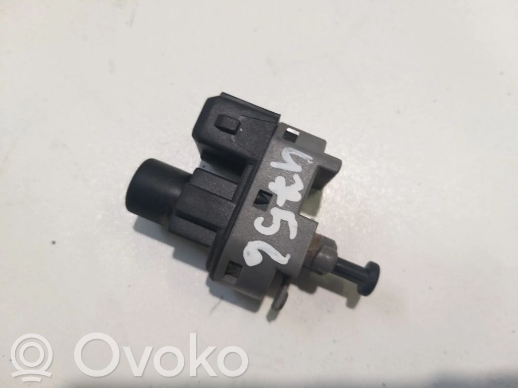 Ford Mondeo Mk III Interruttore del pedale del freno