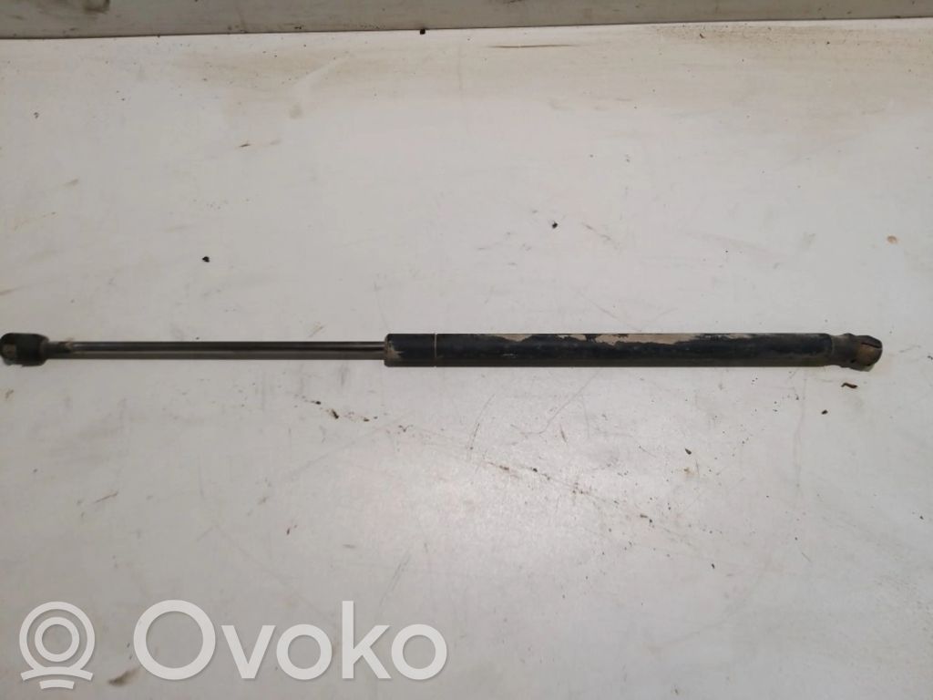 Ford Mondeo Mk III Amortyzator klapy tylnej bagażnika