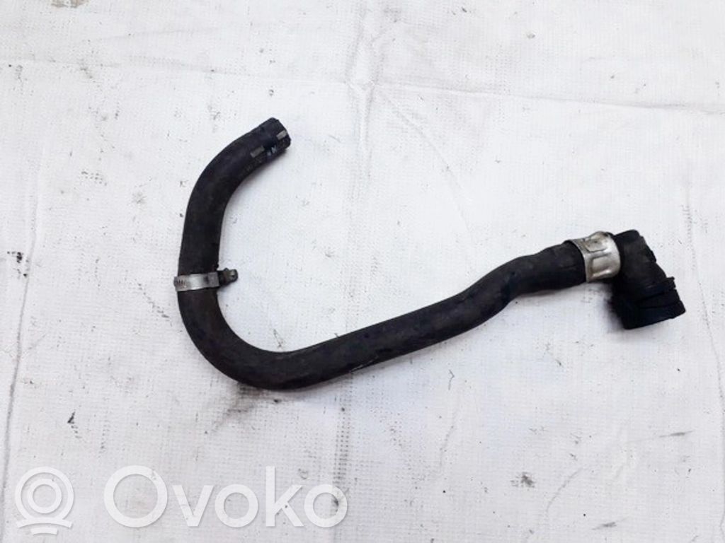 Volvo S60 Conductă/furtun lichid de răcire motor 