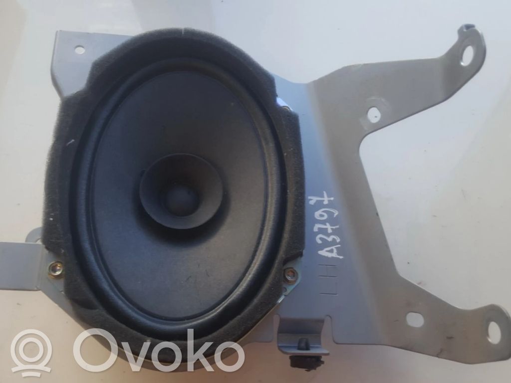 Altavoz de la puerta delantera   C24366960,C28E35,C24366960,C28E35
