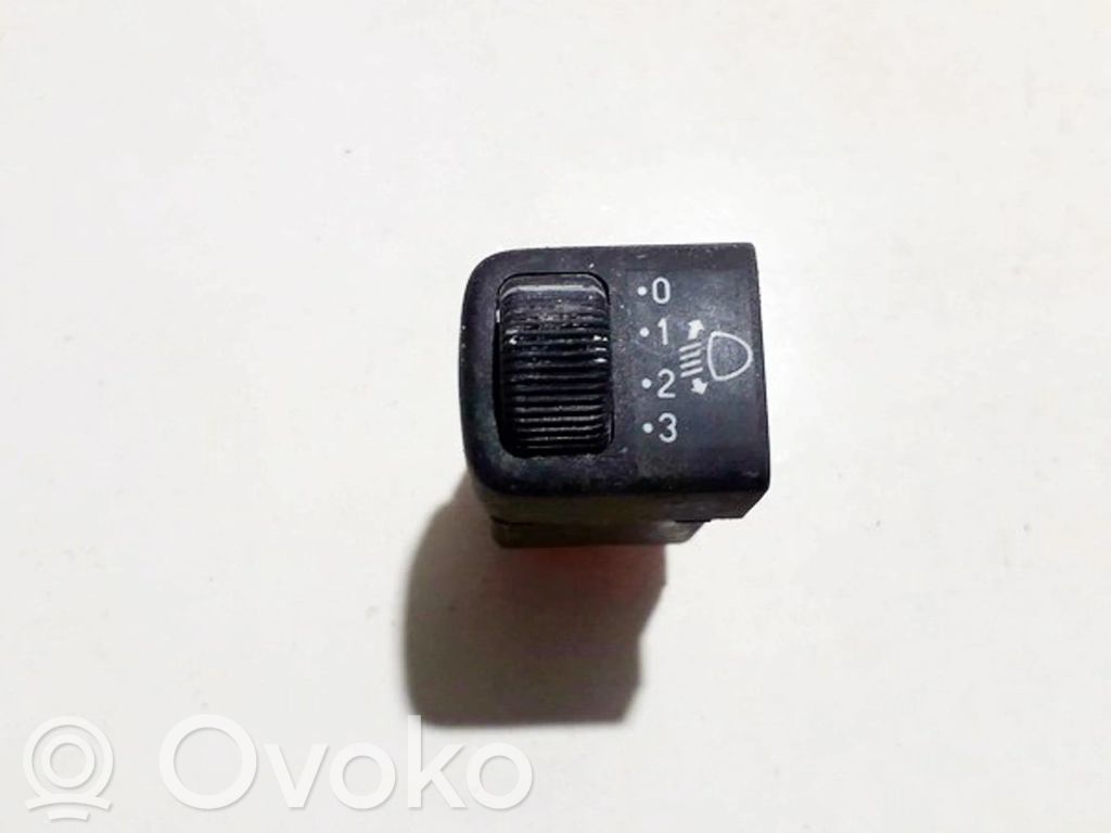 Headlight level height control switch   4410775,S501580,4410775,501580