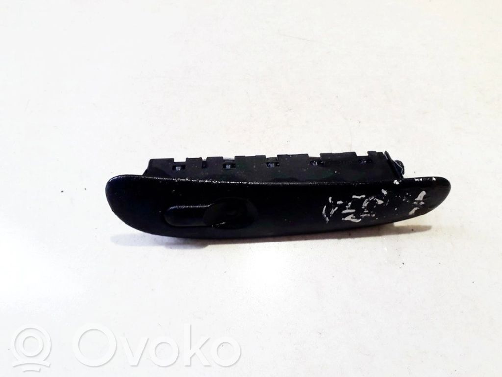 Opel Vectra B Electric window control switch 