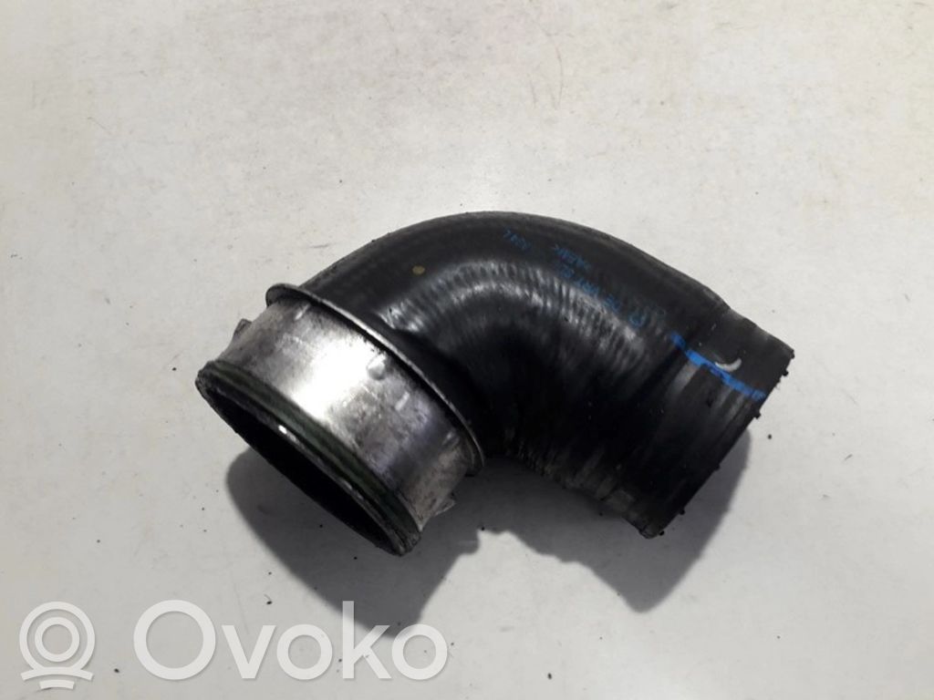 Audi A4 S4 B5 8D Furtun/conductă intercooler 