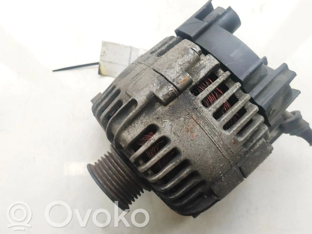 Volkswagen Golf V Generatore/alternatore 