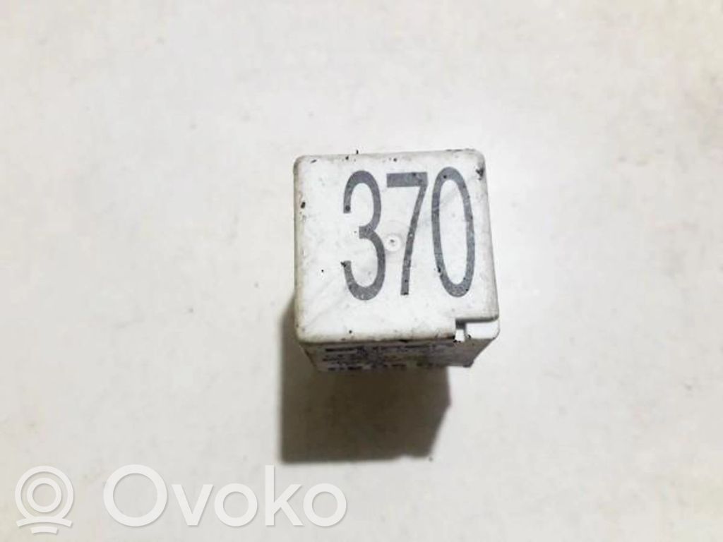 Sonstige Relais   8D0951253,8D0951253,8D0951253