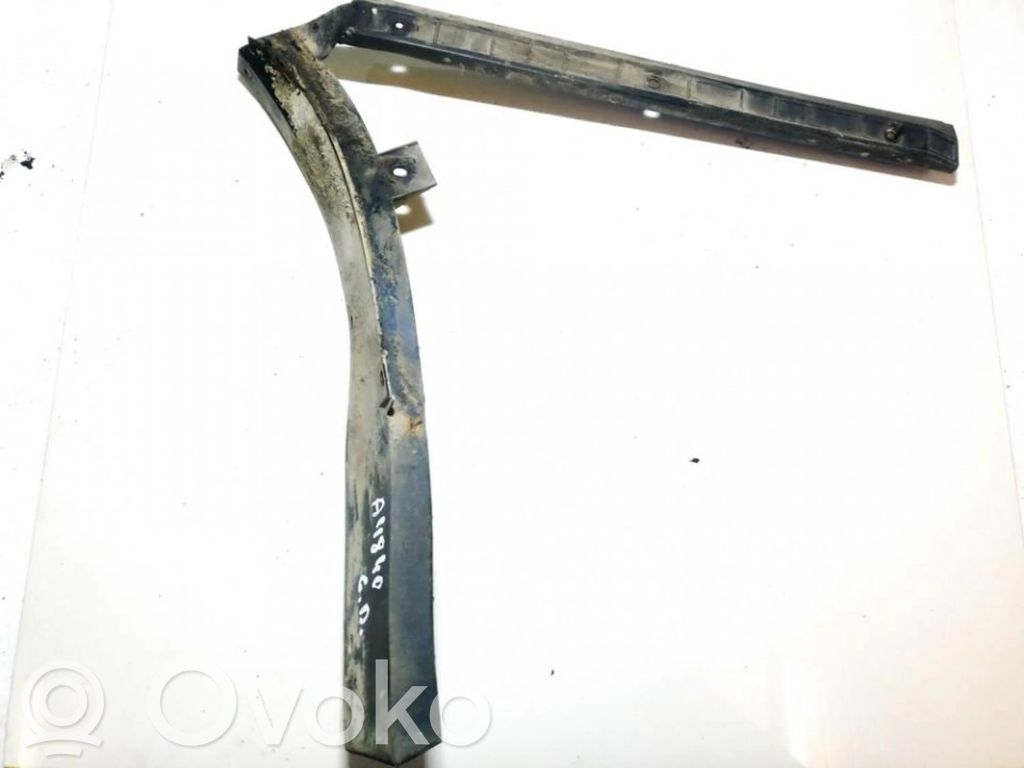 Volkswagen PASSAT B5 Staffa di rinforzo montaggio del paraurti posteriore 