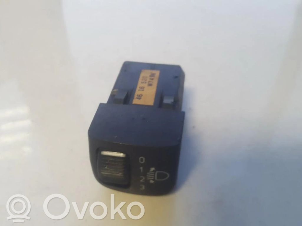 Headlight level height control switch   4616520,W749K,4616520,W749K