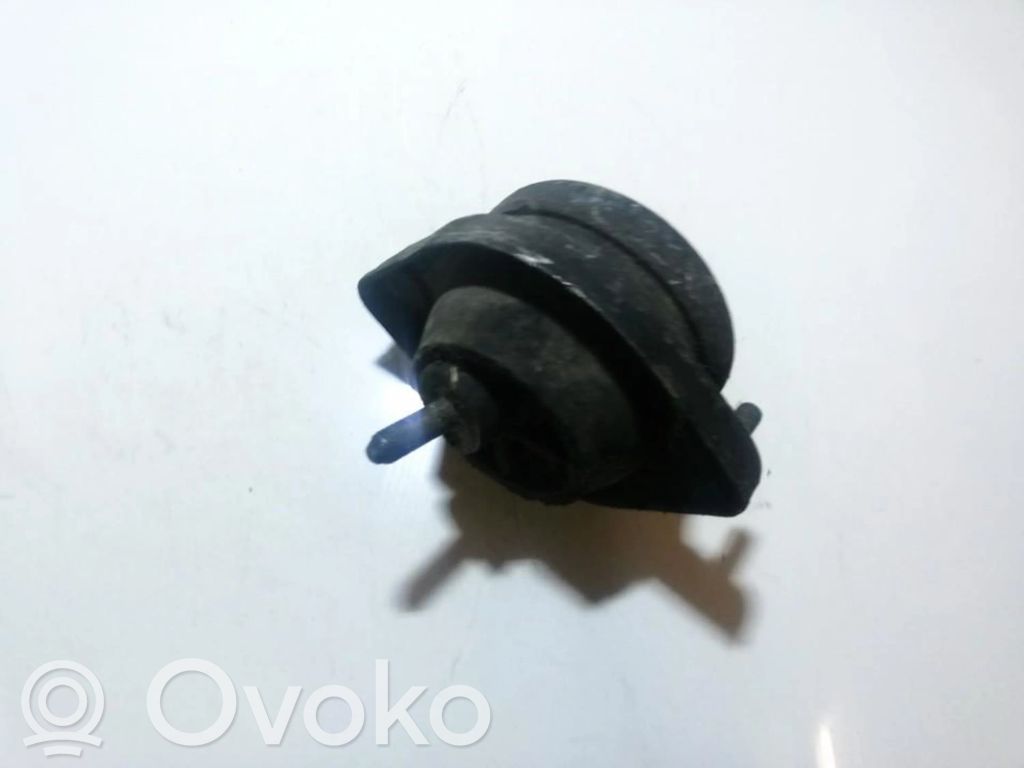 BMW 7 E38 Engine mount bracket 