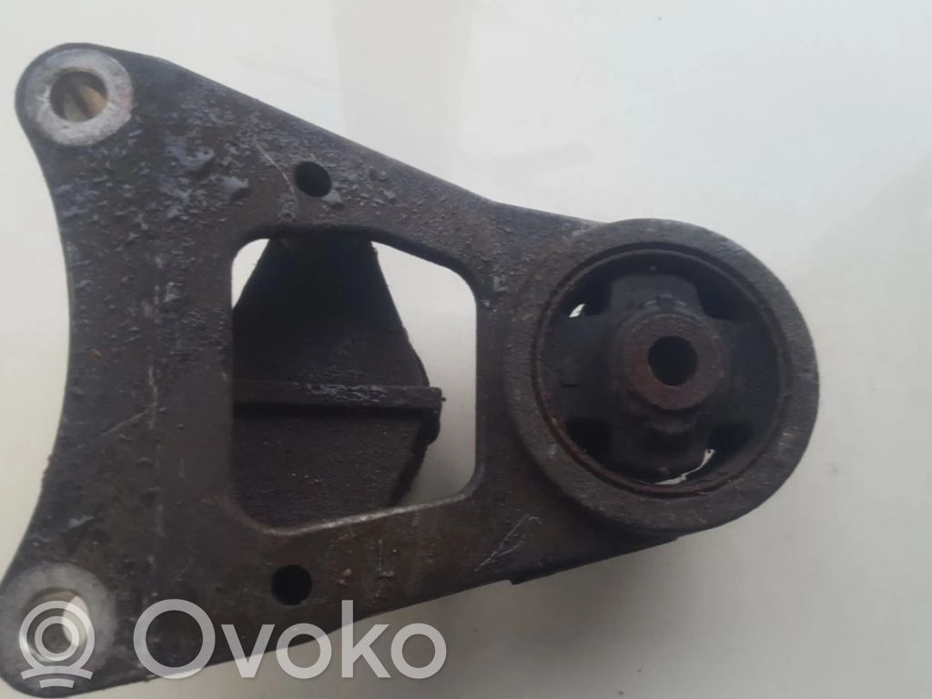 Toyota Avensis T250 Engine mount bracket 