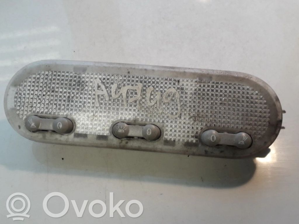 Nissan Note (E12) Lampă scaun față 