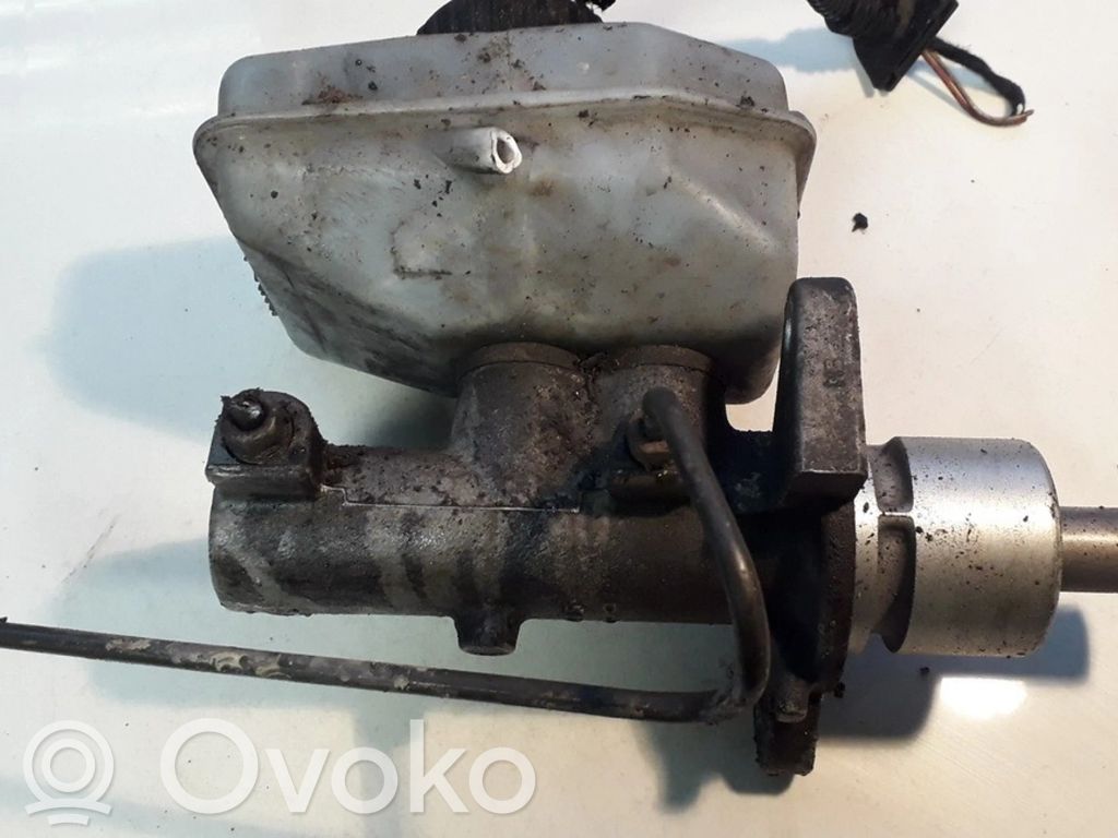 Opel Vectra B Pääjarrusylinteri 