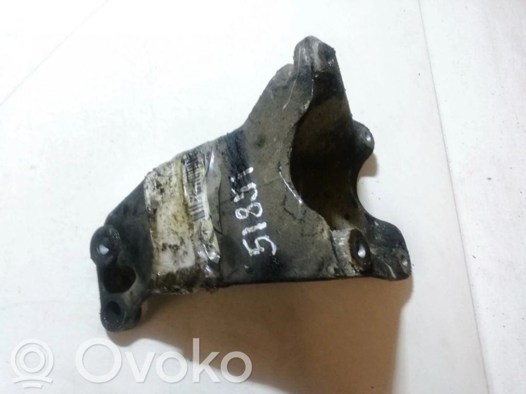 Volkswagen Golf III Supporto di montaggio del motore (usato)