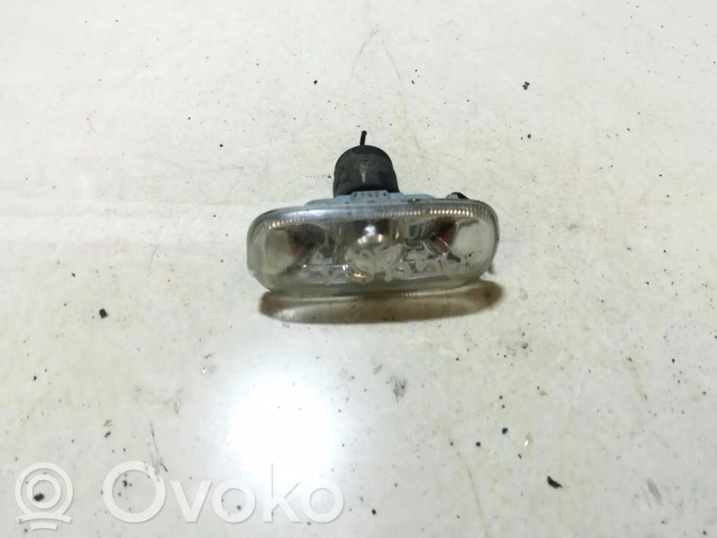 Seitenblinker   8E0949127,8E0949127