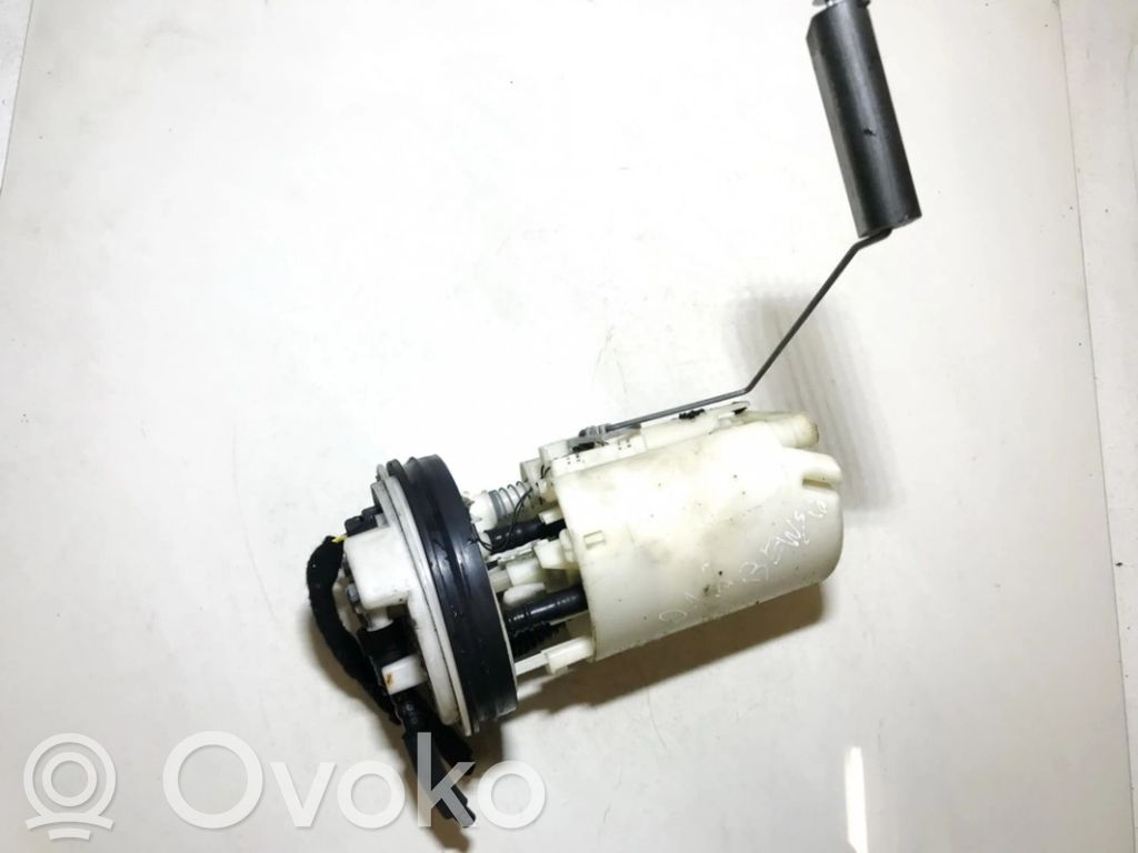 Volvo S40, V40 Bomba interna de combustible 