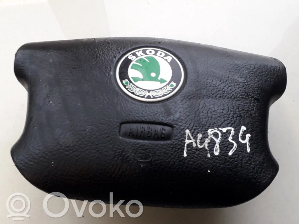 Skoda Superb B5 (3U) Ohjauspyörän turvatyyny 