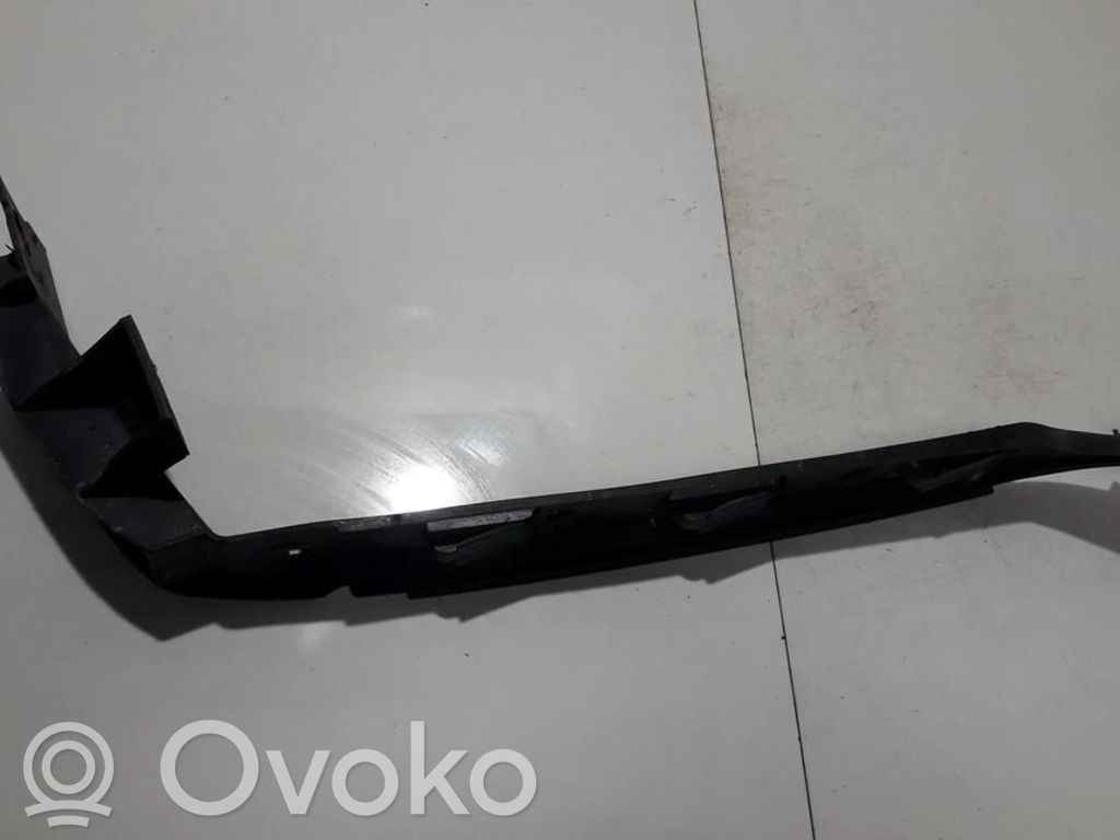 Volkswagen Bora Uchwyt / Mocowanie zderzaka tylnego