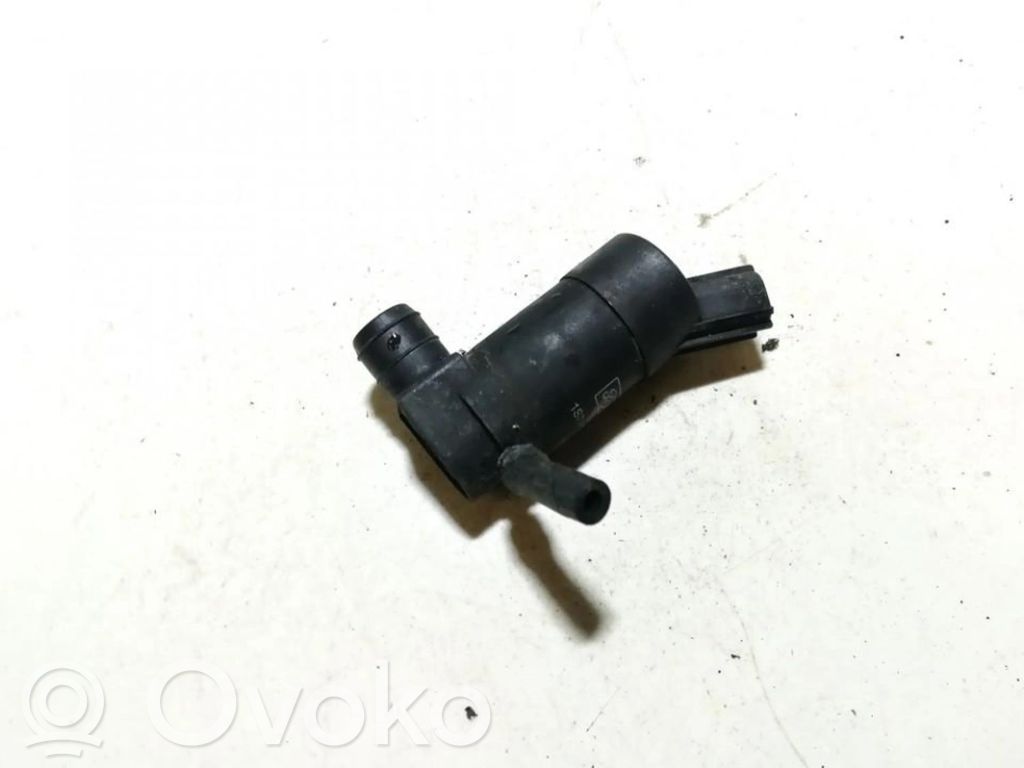 Ford Mondeo Mk III Pompa lavavetri parabrezza/vetro frontale