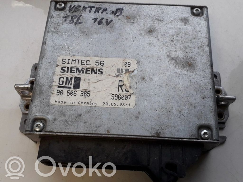Opel Vectra B Unidad de control/módulo del motor 