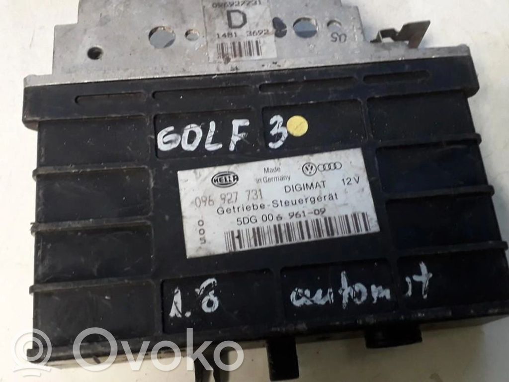 Sterownik / Moduł skrzyni biegów   095927731,5DG00696109,095927731,5DG00696109,5DG00696109