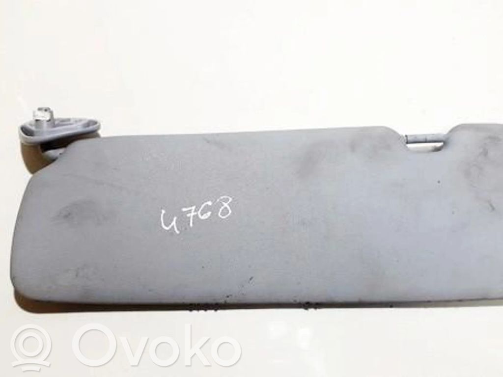 BMW 1 E81 E87 Skydelis nuo saulės 