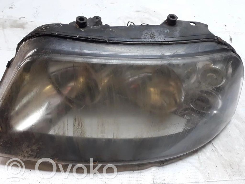 Seat Alhambra (Mk1) Lampa przednia 