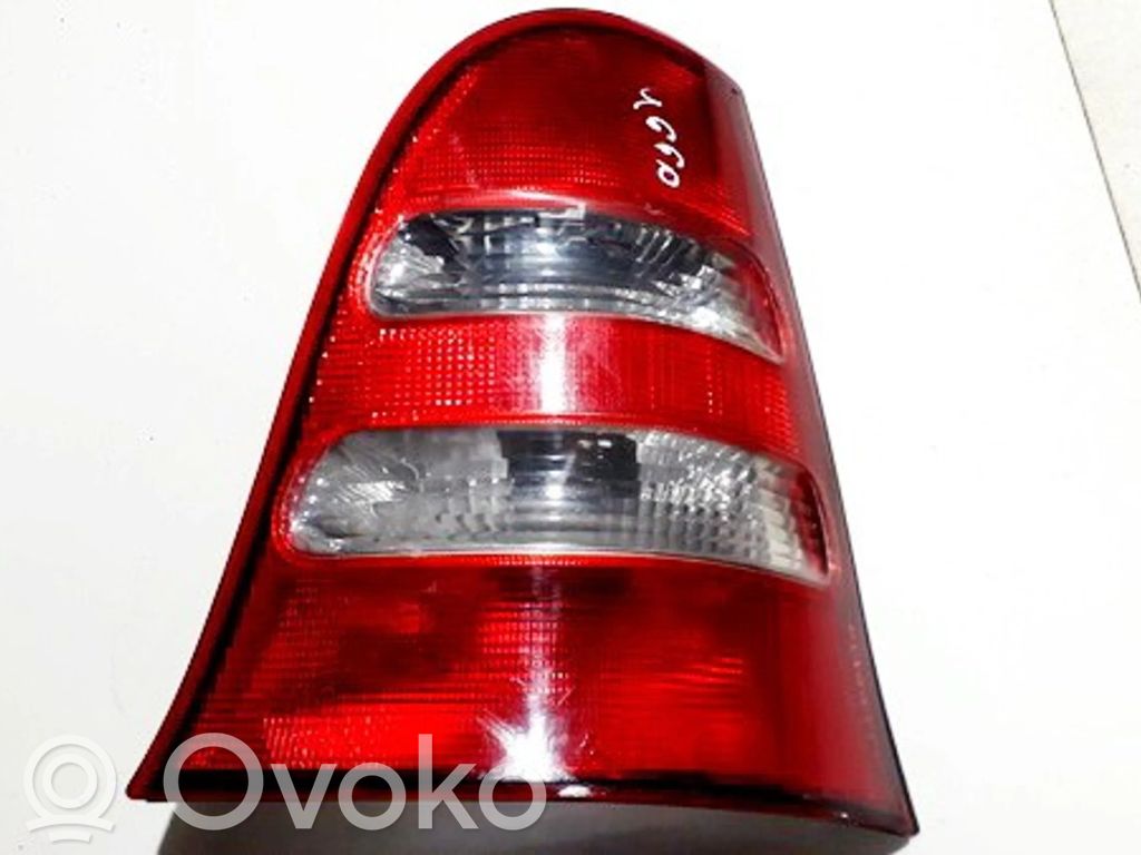 Mercedes-Benz A W168 Luz trasera/de freno