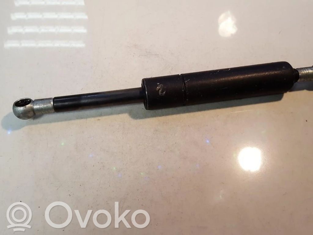 Volvo 850 Amortizor hayon 