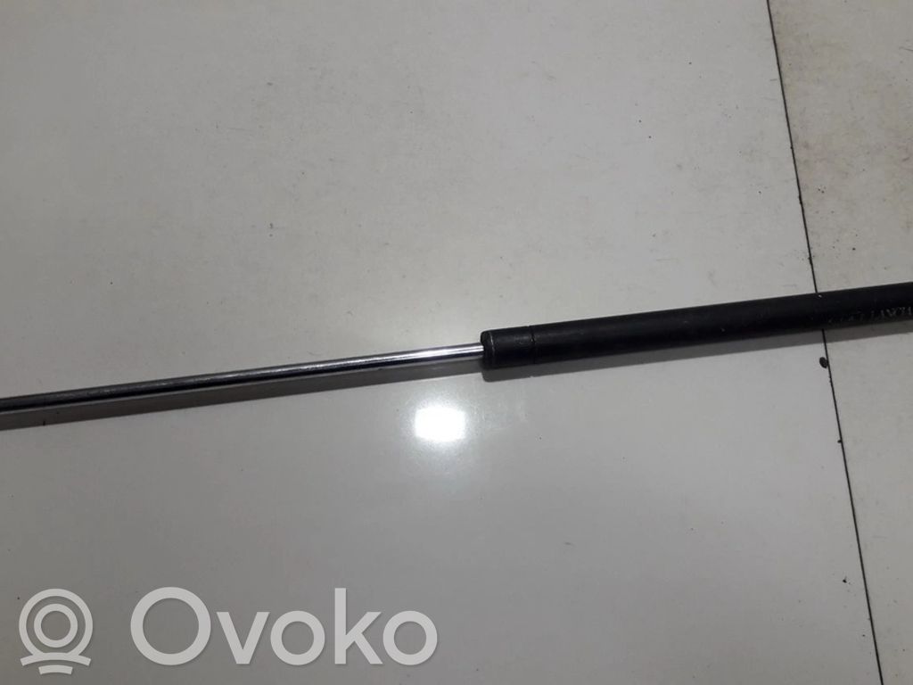 Fiat Uno Tailgate/trunk strut/damper 