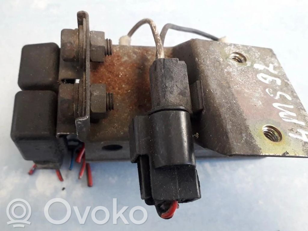 Mitsubishi Sigma Alte piese de exterior 