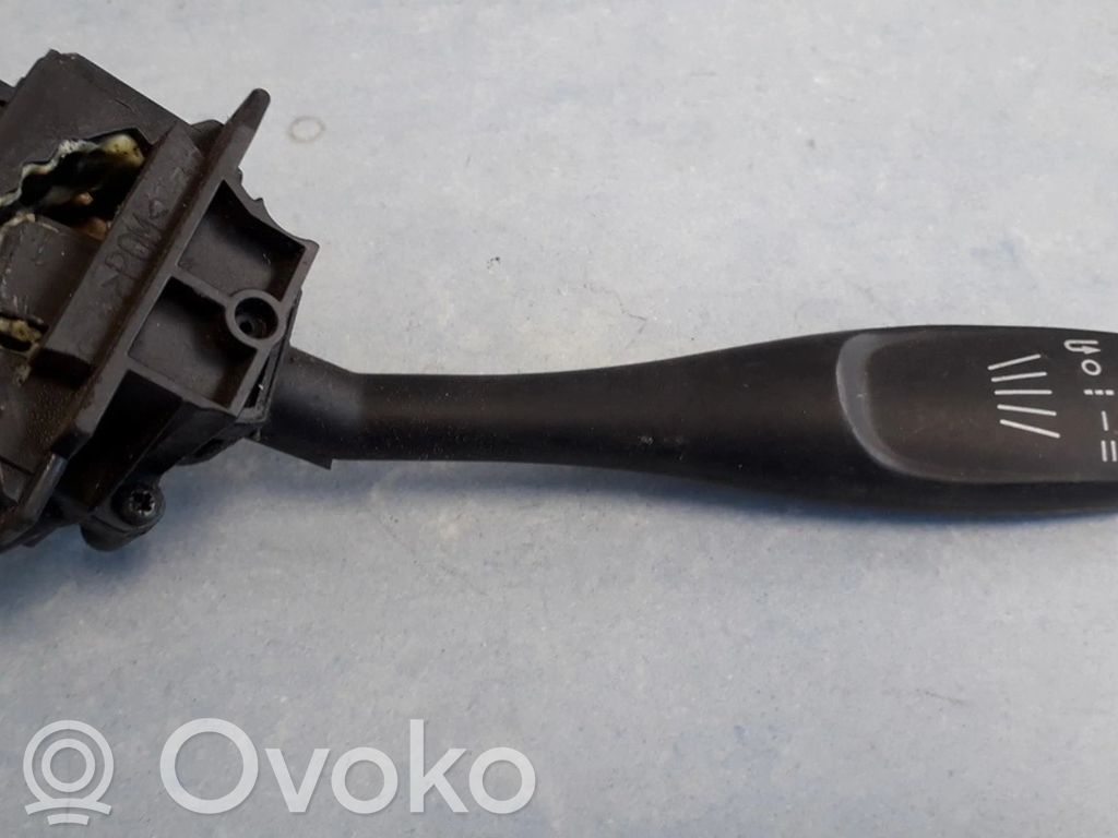 Pyyhkijän vipu   507459,507459