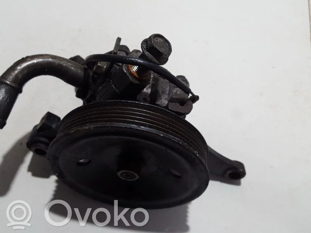 Mazda 626 Ohjaustehostimen pumppu 