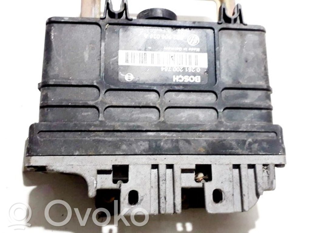 Volkswagen Golf III Unitate/modul de control motor 